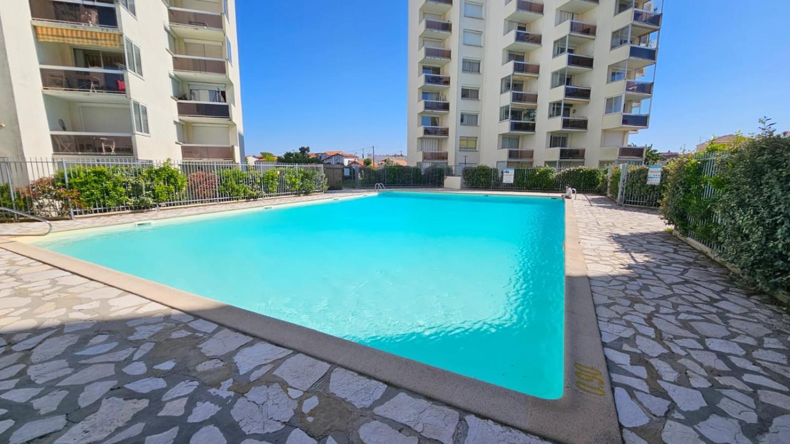 Vue Panoramique Sur Bassin,Piscine Et Terrasse Apartment Arcachon Exterior photo